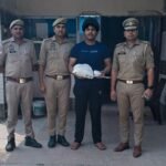 मथुरा 21 सितंबर 26* थाना कोसीकलां पर पंजीकृत अभियोग में वांछित 01 अभियुक्त को 01 अवैध चाकू सहित किया गया गिरफ्तार ।*