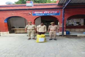 मथुरा 24 सितंबर 26*थाना शेरगढ पुलिस द्वारा चोरी में वांछित 01 अभियुक्त को चोरी के सामान सहित किया गया गिरफ्तार ।*