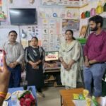 मथुरा 5 सितंबर 26 उच्च प्राथमिक विद्यालय शेरनी में एक शिक्षक ने विद्यालय के विकास और शिक्षा को जोड़कर मिसाल पेश की