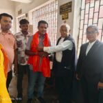 पूर्णिया बिहार 3 सितंबर 26 भाजपा वाणिज्य प्रकोष्ठ के प्रांतीय क्षेत्रीय प्रभारी बने बमबम साह, जिला प्रवक्ता ने अंगवस्त्र देकर किया सम्मानित