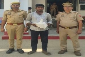 मथुरा 5 अक्टूबर 26*थाना जमुनापार पुलिस द्वारा 01 अभियुक्त को अवैध देशी शराब सहित किया गया गिरफ्तार ।