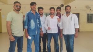 बांदा 5 अक्टूबर 26*के ऐतिहासिक पंडित जवाहरलाल नेहरू पीजी कॉलेज में प्राधिकार नियंत्रक की नियुक्ति को लेकर बवाल 