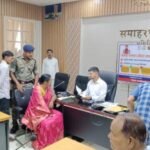 पूर्णिया बिहार 5 अक्टूबर26 *पूर्णिया में DM ने लगाया जनता दरबार, 62 फरियादियों की सुनी समस्याएं