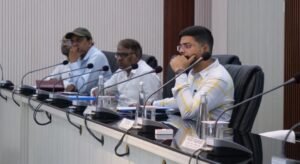 पूर्णिया बिहार 7 अक्टूबर 26 *कोशी स्नातक चुनाव 2026: महानंदा सभागार में माइक्रो प्रेक्षकों का प्रथम प्रशिक्षण*