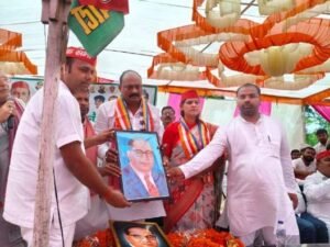 कानपुर नगर 9 अक्टूबर 26*सपा सांसद देवेंद्र शाक्य की अध्यक्षता में पीडीए चौपाल शिवराजपुर क्षेत्र के रवान में