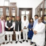 लखनऊ11 अक्टूबर 26*बीजेपी छोड़ धर्मेंद्र कश्यप सपा में शामिल।*