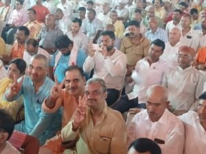 गोरखपुर13 अक्टूबर 26*शिक्षक MLC चुनाव - सोशल मीडिया पर छाए ध्रुव कुमार त्रिपाठी*