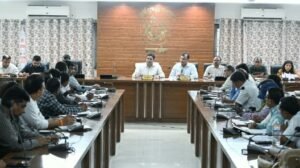बांदा: 14 अक्टूबर 26*IGRS समीक्षा में डीएम सख्त, 36 अधिकारियों को रैंकिंग सुधारने के निर्देश*