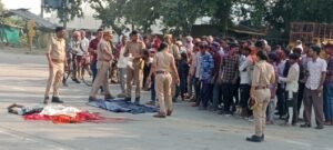 कौशाम्बी 20 अक्टूबर 26*कोखराज चौराहे में महिला की दर्दनाक मौत मौके से कंटेनर फरार*