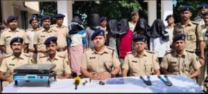 पूर्णिया बिहार 27 अक्टूबर 2026*पूर्णिया पुलिस की बड़ी कामयाबी, 27 क्विंटल बिजली तार के साथ अंतरजिला चोर गिरोह के 6 सदस्य गिरफ्तार*