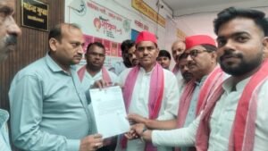बांदा 28 अक्टूबर 26*पैलानी तहसील में खाद संकट से किसान परेशान,सपा ने सौंपा ज्ञापन*
