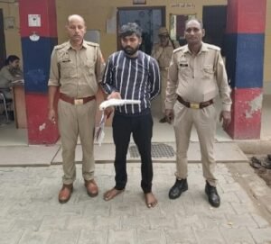 मथुरा 29 अक्टूबर 26*थाना मगोर्रा टीम द्वारा अभियुक्त को 01 अवैध हथियार सहित किया गिरफ्तार ।*