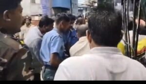 कोलकाता 17 अक्टूबर 26*कोलकाता पूजा पंडाल में भगदड़: 18 की मौत