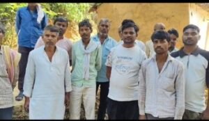 महोबा 20 अक्टूबर 26*चरखारी के ग्राम गढ़ा में दर्दनाक हादसा: कच्चा मकान गिरने से 12 वर्षीय बबली की मौत,