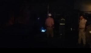 मथुरा21 अक्टूबर 26*यमुनापार में गत्ता फैक्ट्री में लगी भीषण आग, लाखों का सामान जलकर खाक