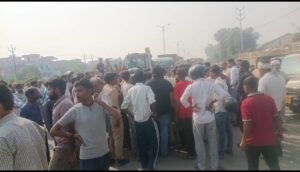 कानपुर नगर 22 अक्टूबर 26*वीरू की मौत के बाद परिजनों का हंगामा, नौबस्ता-सागर हाईवे पर शव रखकर लगाया जाम